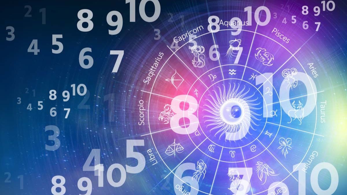 Hình ảnh vòng tròn hoàng đạo với các cung và số học, nền xanh tím.