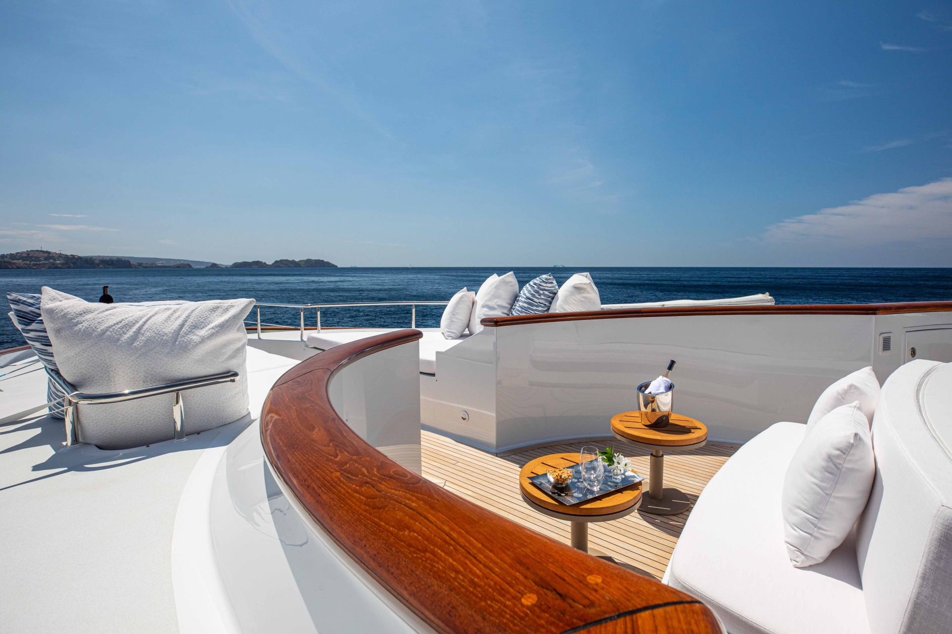 a54d4d58-ca89-48e0-b936-9277e1520d00