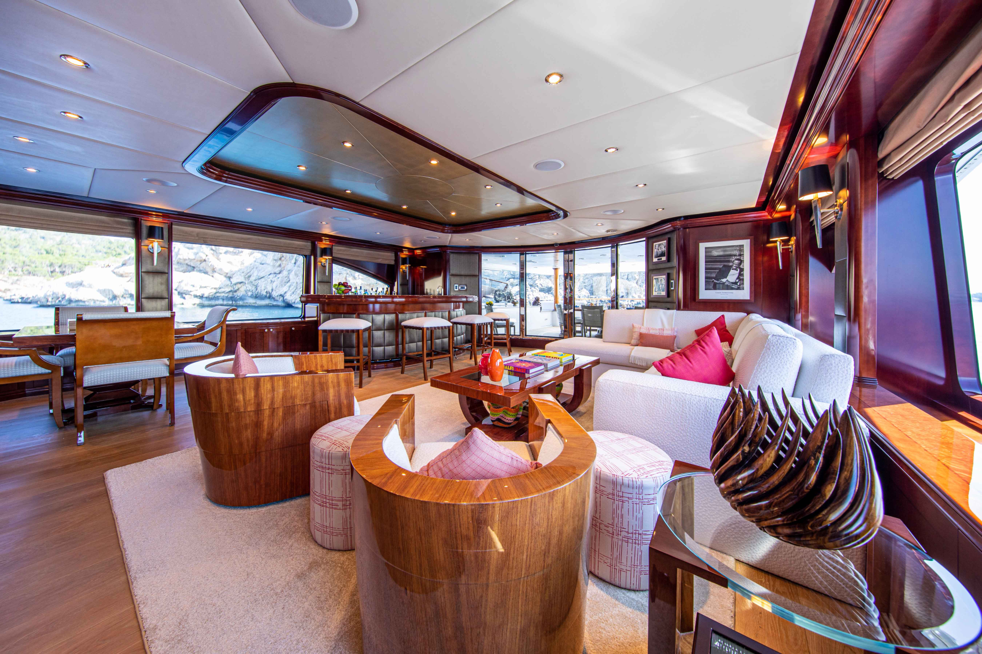 c0ea4a5a-c997-48e5-85b8-a81dac3982ac