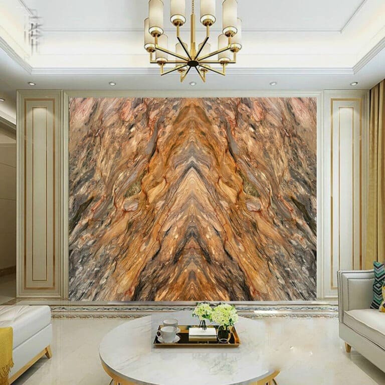 Phòng khách sang trọng với tường đá vân gỗ họa tiết sắc nét, bàn trà và đèn chùm tinh tế.