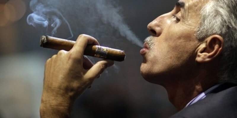 hut-xi-ga-bi-say-do-dau Hút xì gà bị say do đâu?