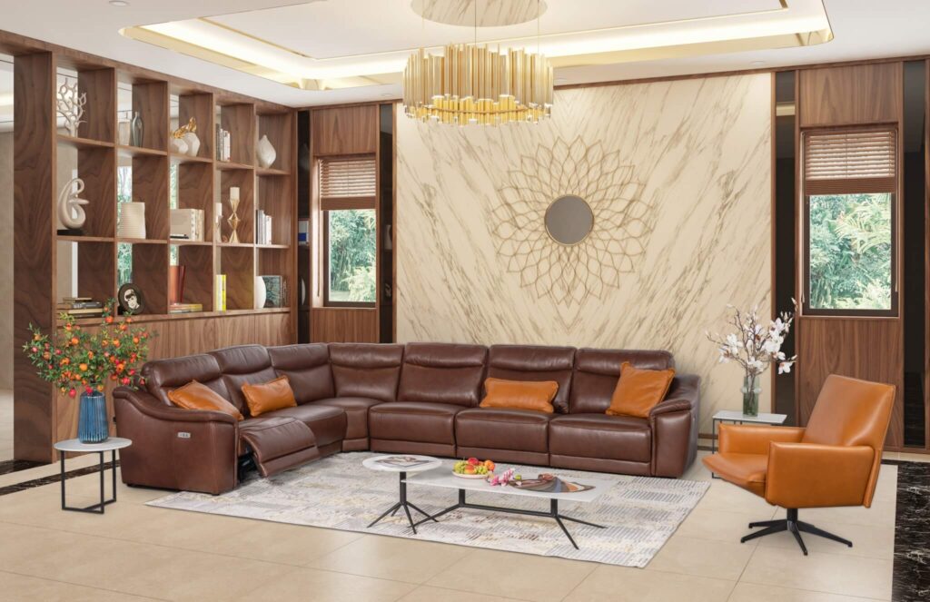 lua-chon-sofa-cho-phong-khach-2-1024x663-1 Phòng khách hiện đại với sofa da nâu, ghế cam, kệ sách gỗ, đèn chùm và trang trí tường tinh tế.