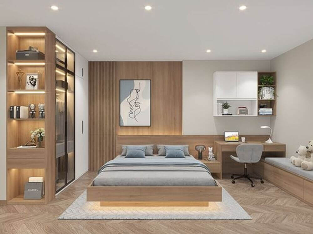 Phòng ngủ hiện đại với giường, bàn làm việc, tủ trưng bày và trang trí tối giản, tông màu gỗ nhạt.