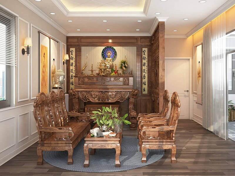 Phòng khách kiểu truyền thống Việt Nam với bàn ghế gỗ và bàn thờ gia đình trang trí tinh tế.