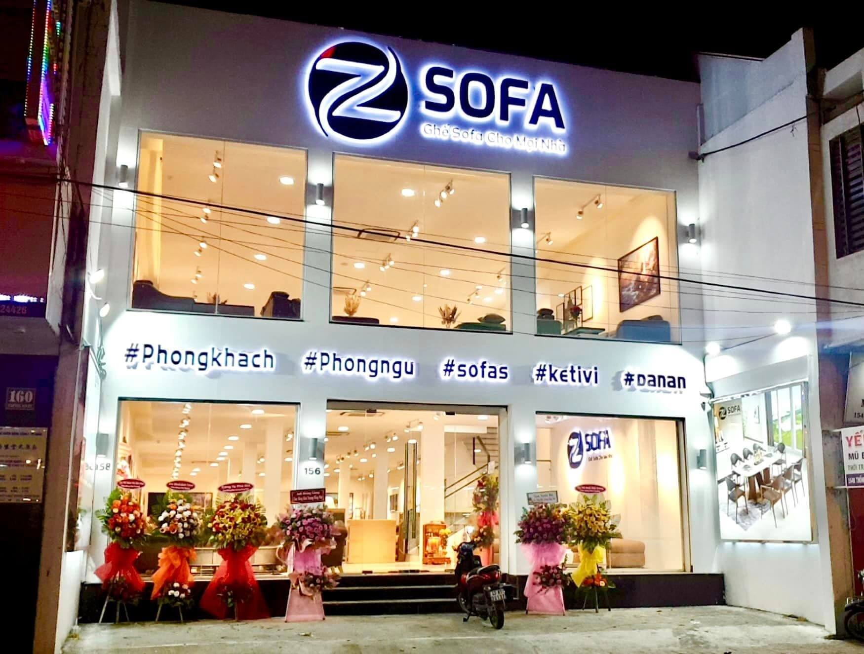 Cửa hàng Z Sofa chiếu sáng rực rỡ với các hashtag nổi bật: #Phongkhach, #Phongngu, #sofas, #ketivi, #danan.
