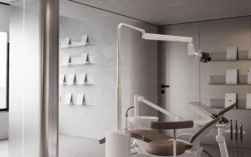 phong-kham-nha-khoa-nha-nhan-voi-tone-mau-trang-10 Phòng khám nha khoa hiện đại với ghế nha sĩ và tông màu sáng, thiết kế tối giản và tiện nghi.