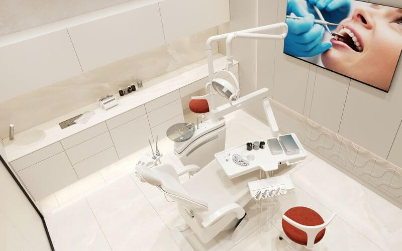 Phòng khám nha khoa hiện đại với ghế nha khoa và thiết bị tiên tiến, tạo cảm giác thoải mái cho khách hàng.