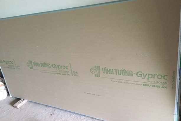 Tấm thạch cao Vĩnh Tường-Gyproc siêu chịu ẩm, chất lượng cao, phù hợp cho nhiều công trình xây dựng.