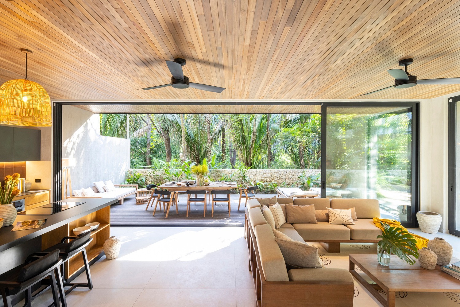 Thiết kế nội thất chung cư 105m2 theo phong cách nhiệt đới Tropical 4