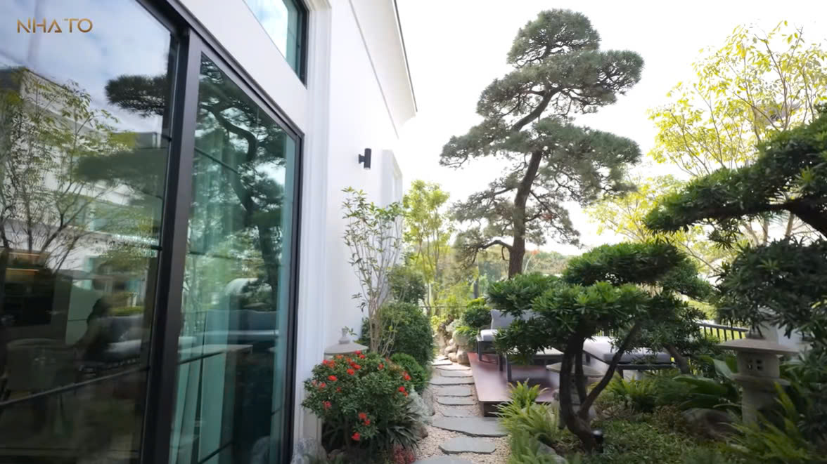 z6613253198564_606dd183a8024e439c7bd7b9e9101b06