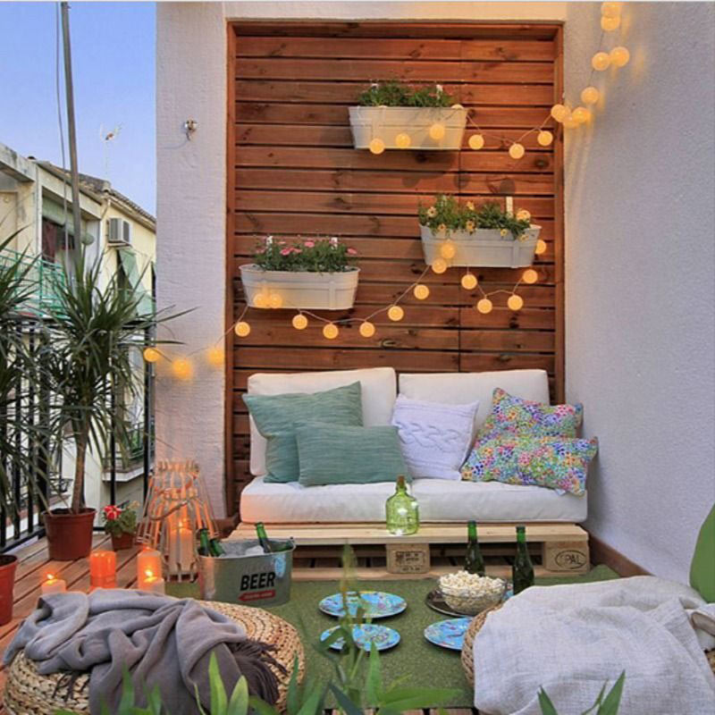 ban-cong-nha-ong-dep-10 Thiết kế ban công nhà ống phong cách Bohemian