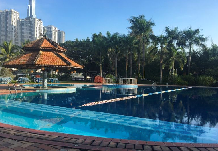 Bể bơi biệt thự Lan Anh Quận 2