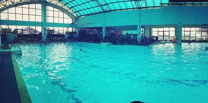 Bể bơi 4 mùa Trần Hưng Đạo