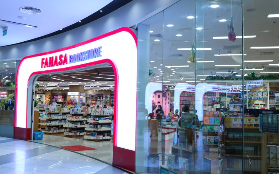 nha sach fahasa gan chung cu tan phu idico