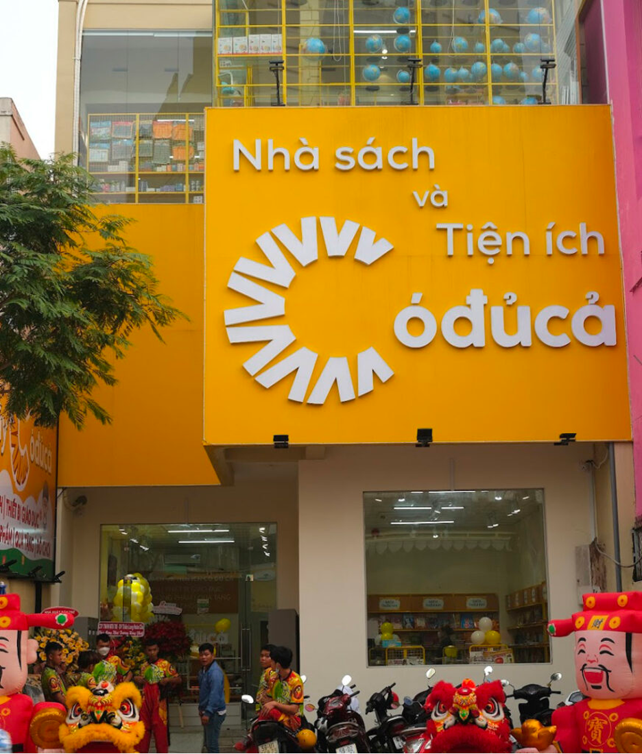 nha sach co du ca gan chung cu tan phu idico