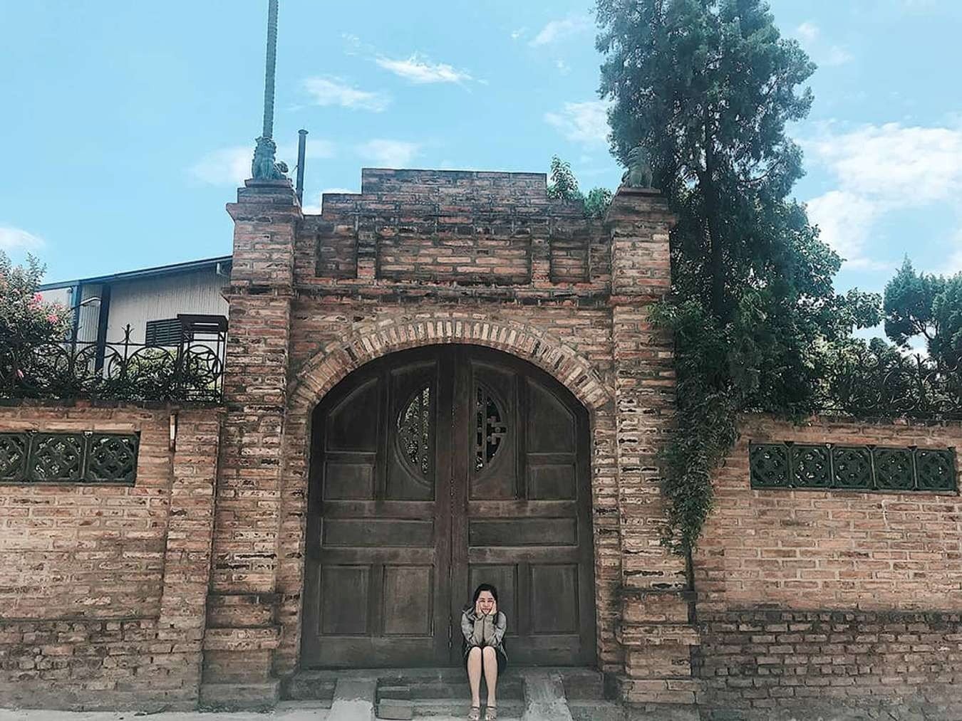 kham-pha-lang-gom-bat-trang-noi-trai-nghiem-gan-ha-noi-cho-tre-nho-ngay-he-onehousing-2