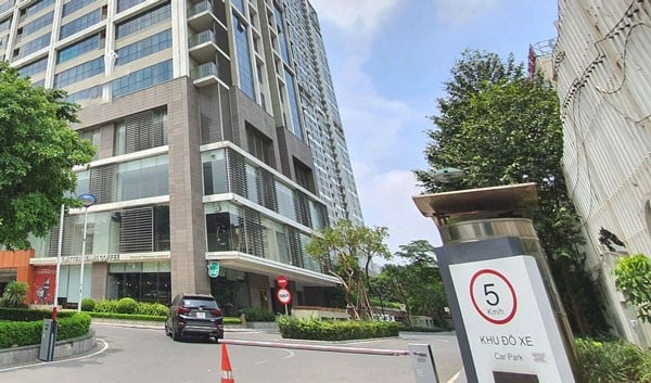 khu de xe thang long number one