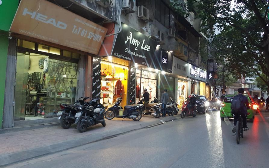 image_upload_1696756748_2 nha-mat-pho-tai-pho-nguyen-cong-hoan-phuong-ngoc-khanh-quan-ba-dinh-co-gia-ban-bao-nhieu-onehousing-2