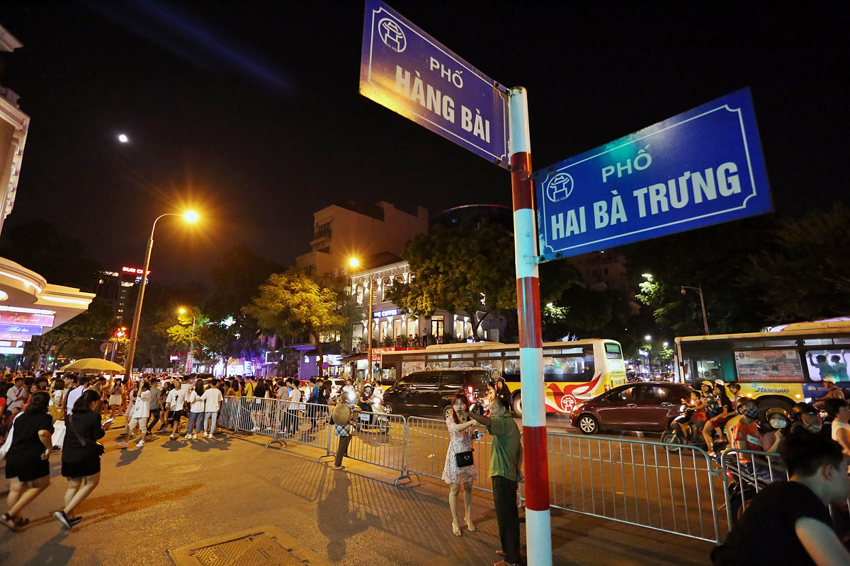 image_upload_1697003579_4 nha-mat-pho-tai-pho-hai-ba-trung-phuong-tran-hung-dao-quan-hoan-kiem-co-gia-ban-bao-nhieu-NHATO-4