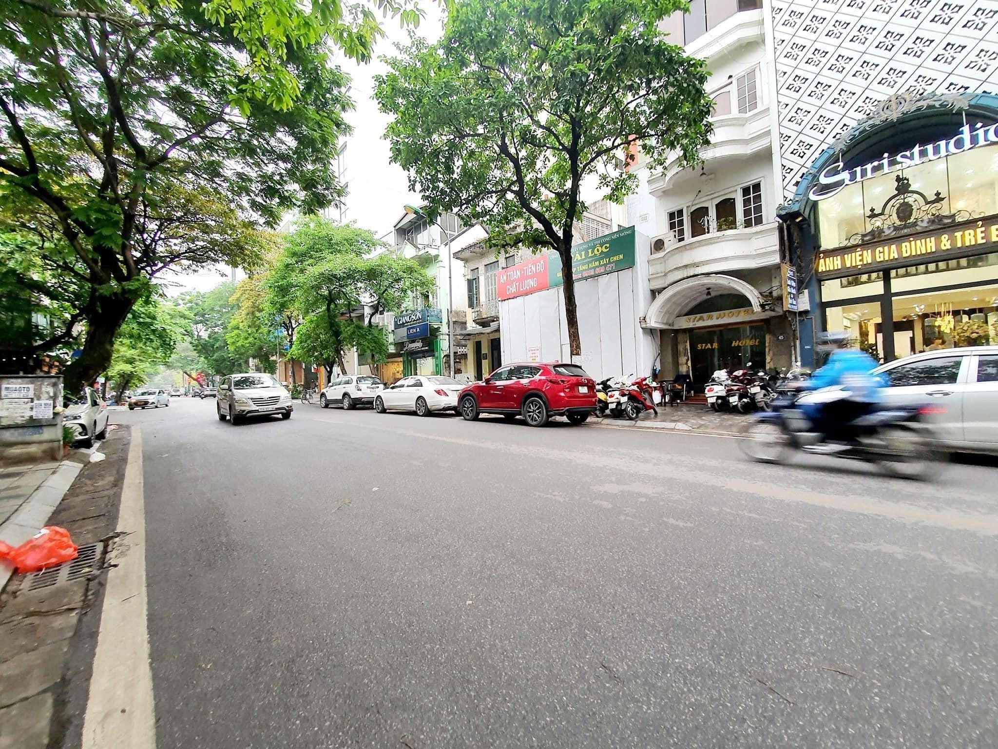 image_upload_1697031650_3 nha-mat-pho-tai-pho-hoang-ngoc-phach-phuong-lang-ha-quan-dong-da-co-gia-ban-bao-nhieu-onehousing-3