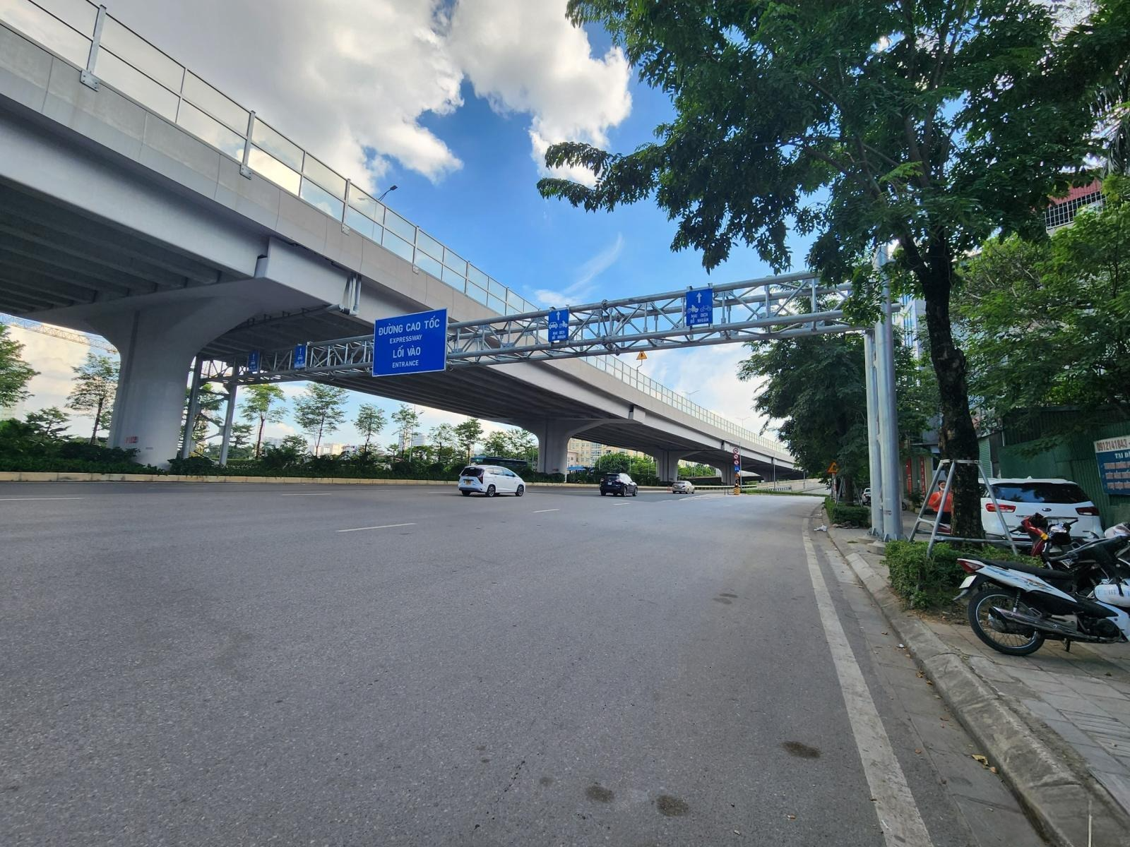 nha-mat-pho-tai-duong-pham-van-dong-phuong-xuan-dinh-quan-bac-tu-liem-gia-ban-bao-nhieu-onehousing-1