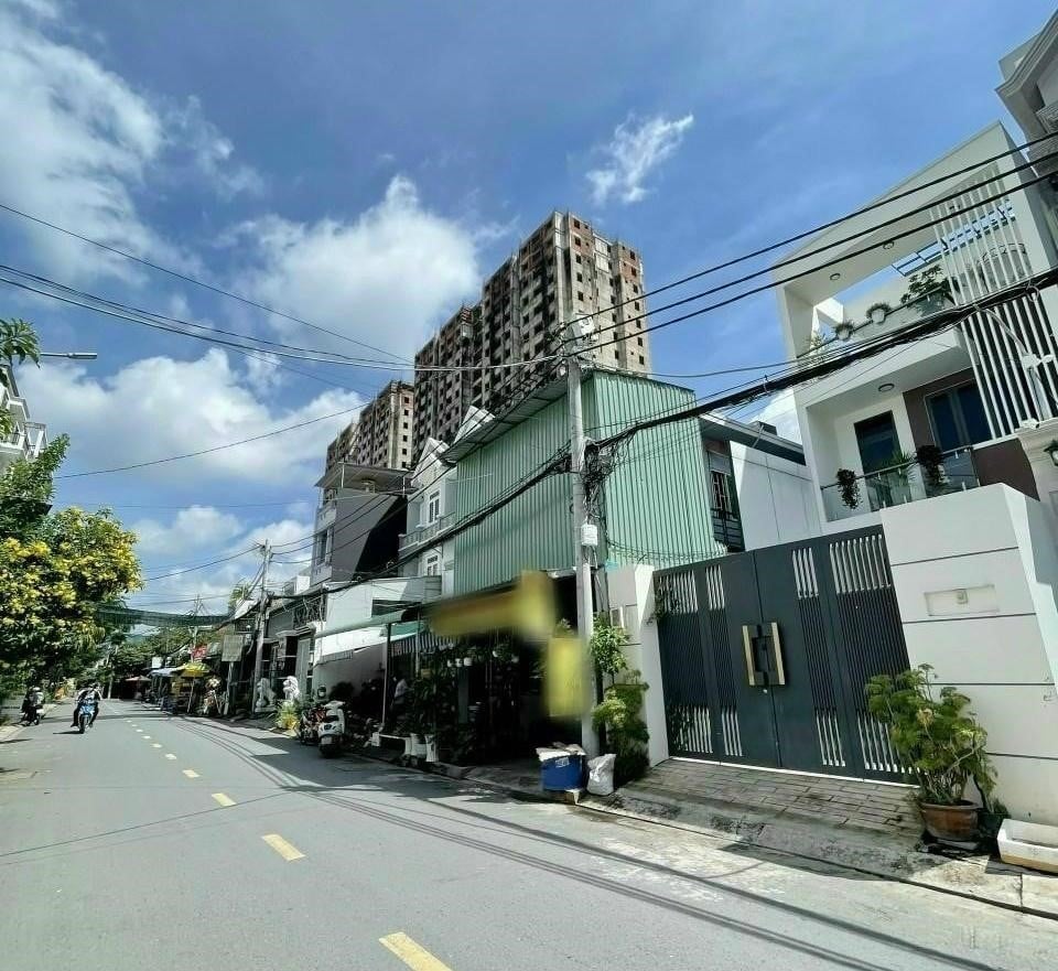 nha-mat-pho-duong-le-thi-cho-quan-7-hien-co-gia-bao-nhieu-onehousing-3