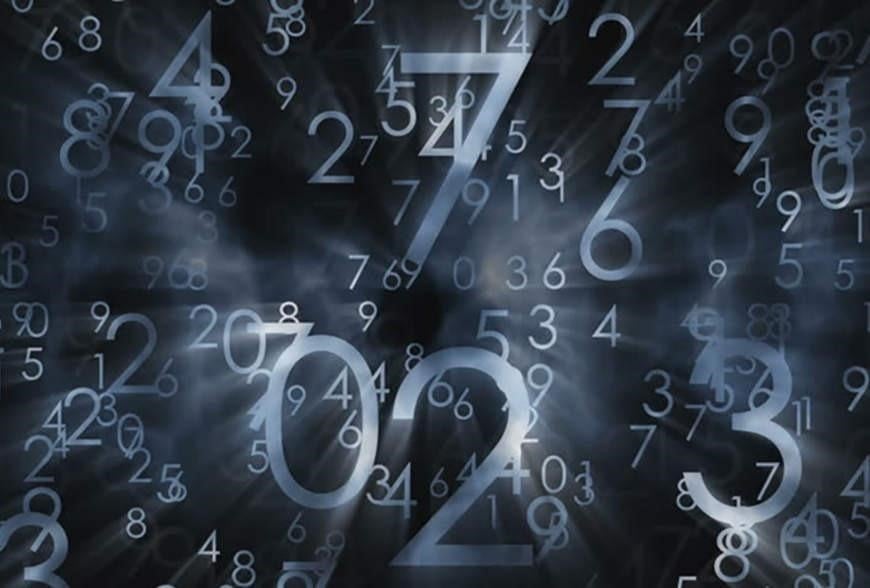 theo-than-so-hoc-ngoi-nha-so-8-co-y-nghia-gi-NHATO-2