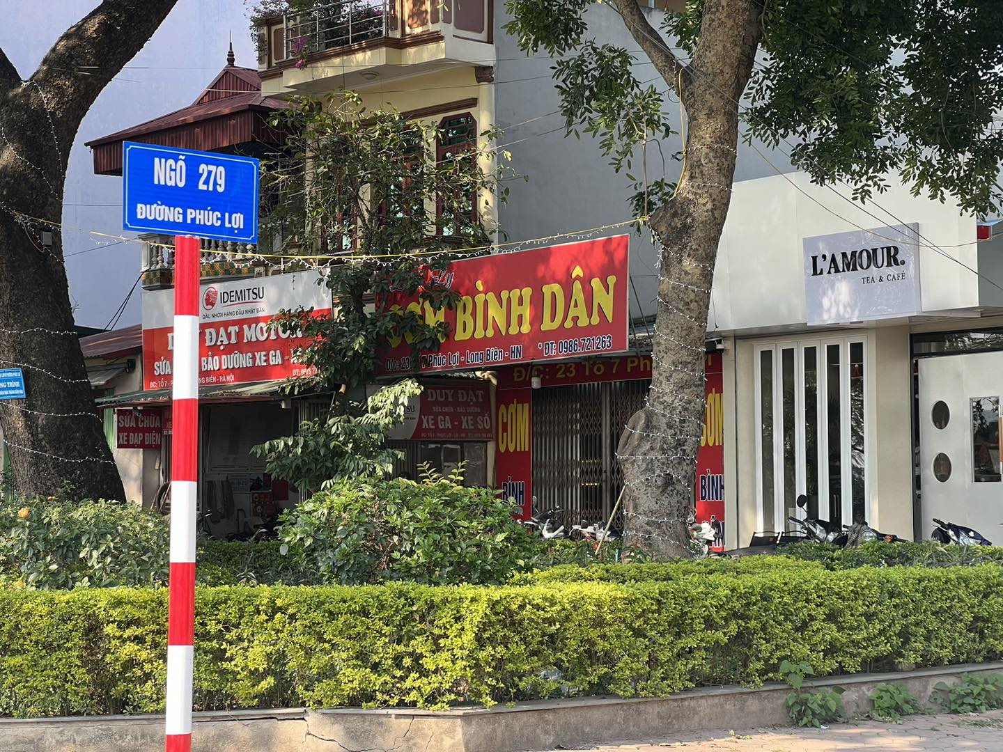 Phúc Lợi là tuyến đường được định giá cao hàng đầu trên địa bàn phường Phúc Lợi là tuyến đường được định giá cao hàng đầu trên địa bàn phường