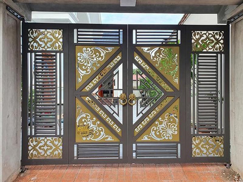mau-cong-sat-dep-11 Lưu ý để lựa chọn được mẫu cổng sắt đẹp, phù hợp với ngôi nhà