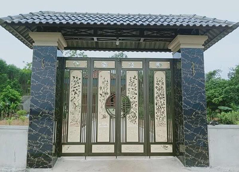 mau-cong-sat-dep-5 Mẫu mái cổng sắt lợp ngói