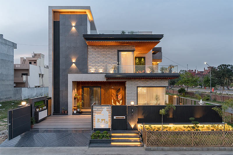 Nhà hướng đông nam hợp với tuổi nào