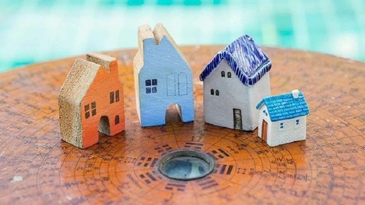 Sinh năm 1981 hợp hướng nào có sự khác nhau giữa gia chủ nam và nữ