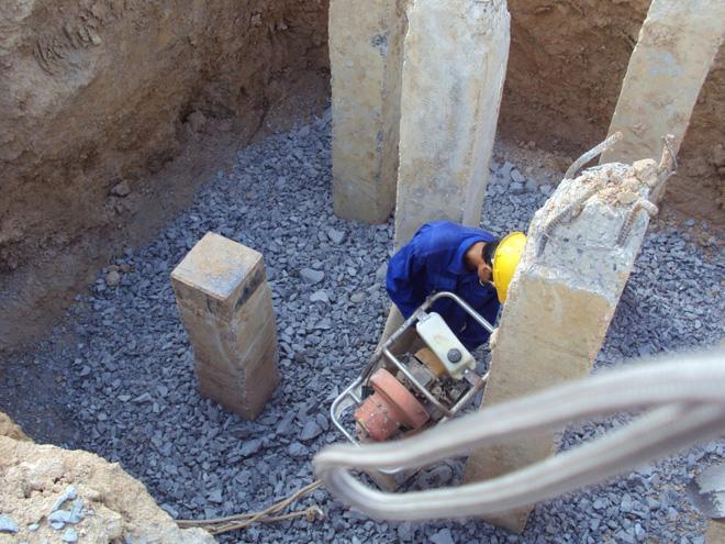 20191123104723-a71a hình ảnh thi công móng cọc