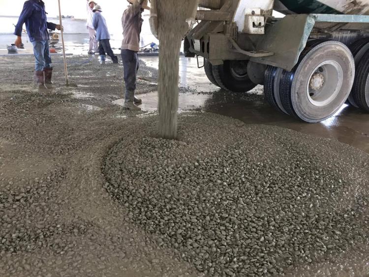 20211102165828-7b41 Quá trình trộn bê tông