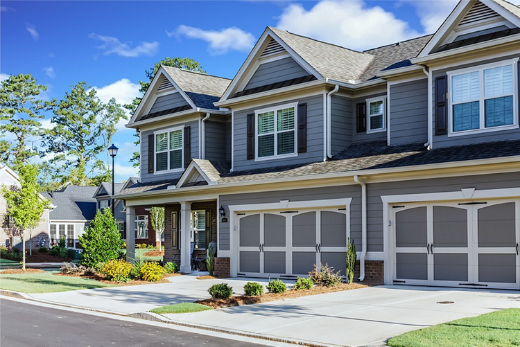 20220113231311-f9c8 So với căn hộ chung cư thì các townhouse cho gia chủ trải nghiệm sống riêng tư hơn hẳn nhưng vẫn đảm bảo sự gắn kết cộng đồng