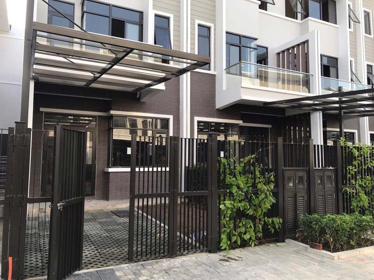 Shophouse Valora Mizuki