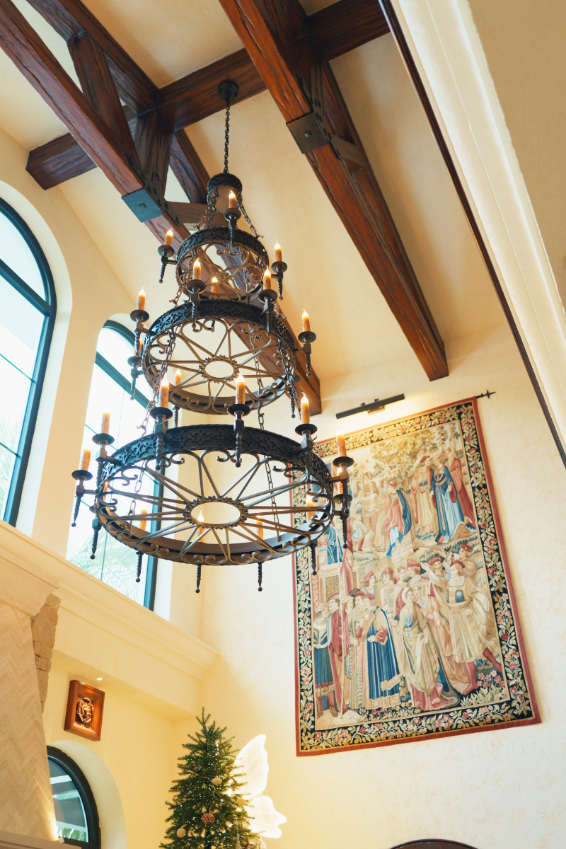 Tinh hoa nghệ thuật và vật liệu cao cấp của biệt thự mang phong cách Địa Trung Hải