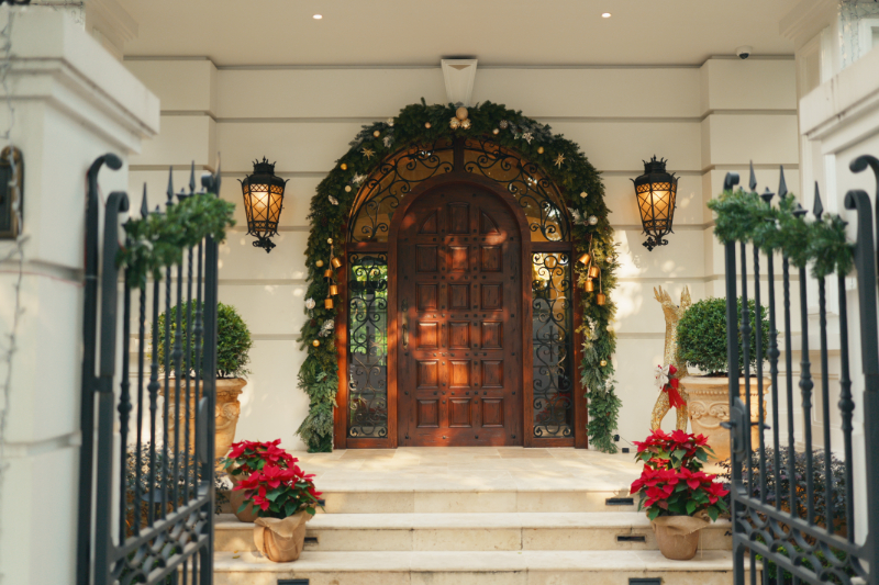 Biệt Thự Địa Trung Hải: Xu Hướng Sống Thượng Lưu