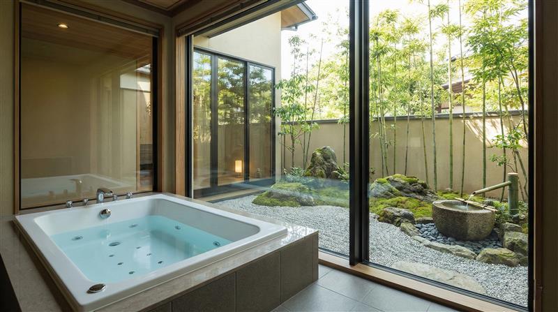 Ngôn ngữ kiến trúc Biophilic đưa yếu tố thiên nhiên vào nhà một cách khéo léo.