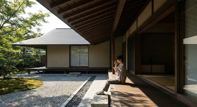 Hình khối mái định hình kịch bản cảm xúc