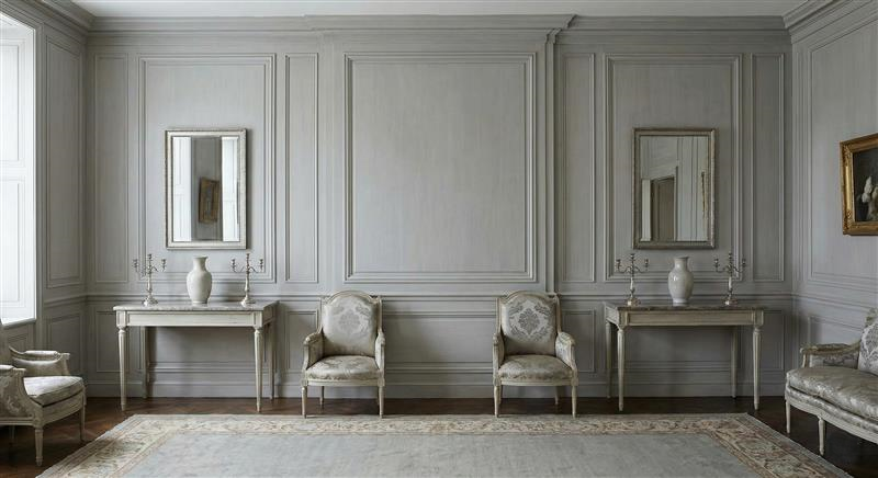 Trong không gian Tân cổ điển, mỗi món đồ đều có một vị trí riêng để tỏa sáng