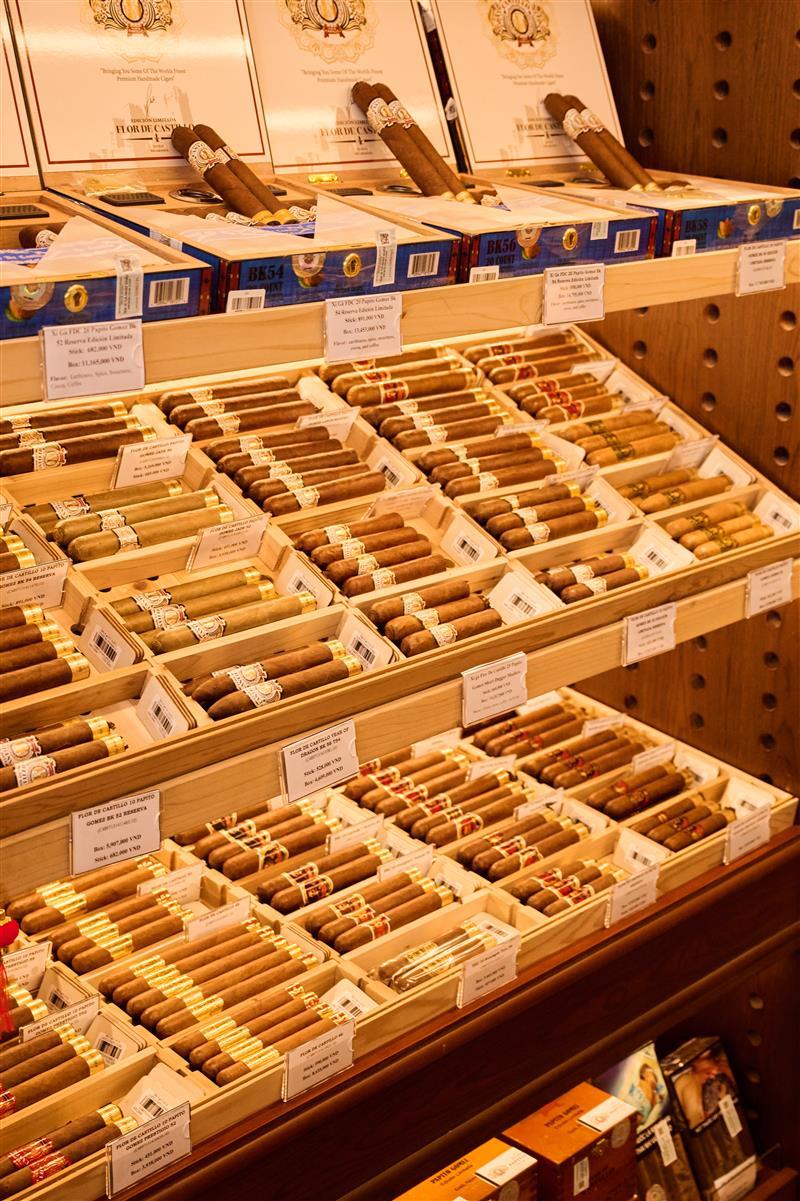 Bộ Sưu Tập Xì Gà Cuba Và Non-Cuba Chính Hãng