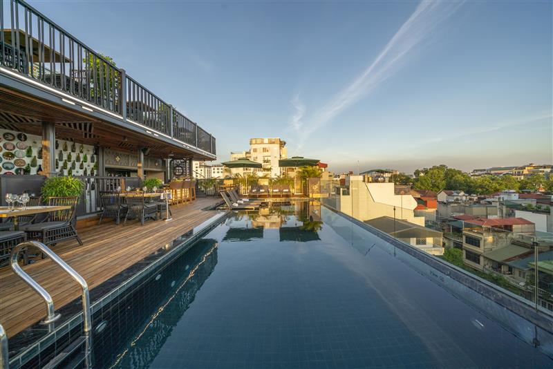 Thiết kế bể bơi vô cực