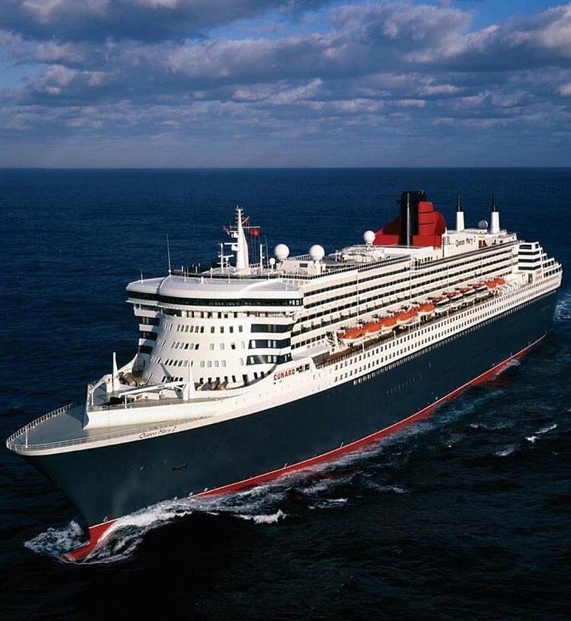 Cuộc Sống Trên Du Thuyền: Pháo Đài Di Động Giữa Kỷ Nguyên Biến Động