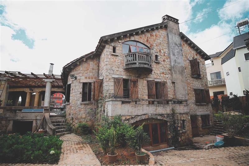 Biệt Thự Phi Ánh