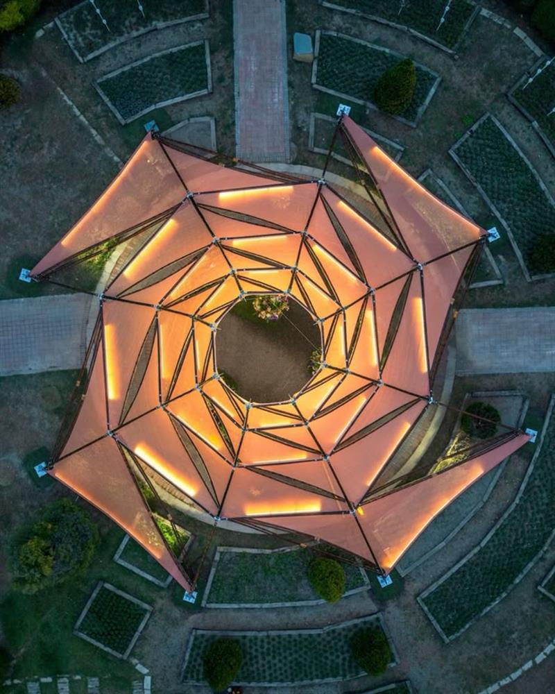 Nghệ Thuật Tuần Hoàn Trong Thiết Kế Tạm Thời Của Kiến Trúc Pavilion